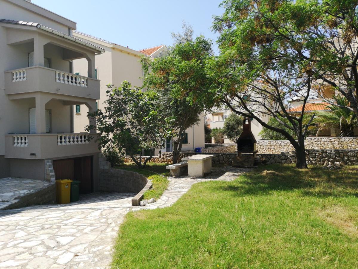 Apartments Katarina Stara Novalja Luaran gambar